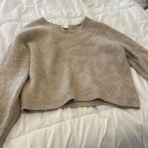 H&M tan sweater